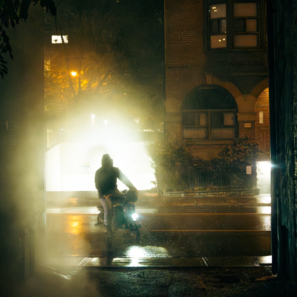 while_the_city_sleeps-2